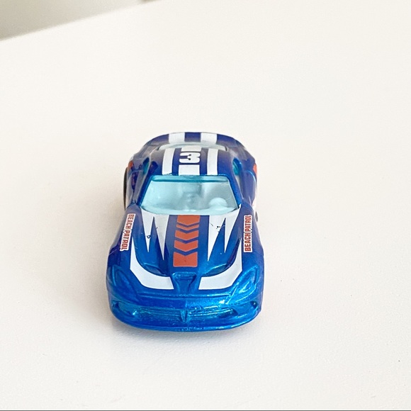 Hot Wheels - 2016 2016 Viper - Picture 5 of 8